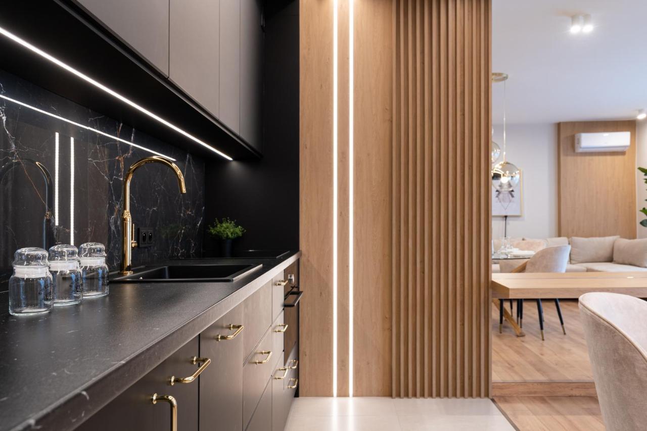 Ga Luxury Apartments G20 Krasków Εξωτερικό φωτογραφία