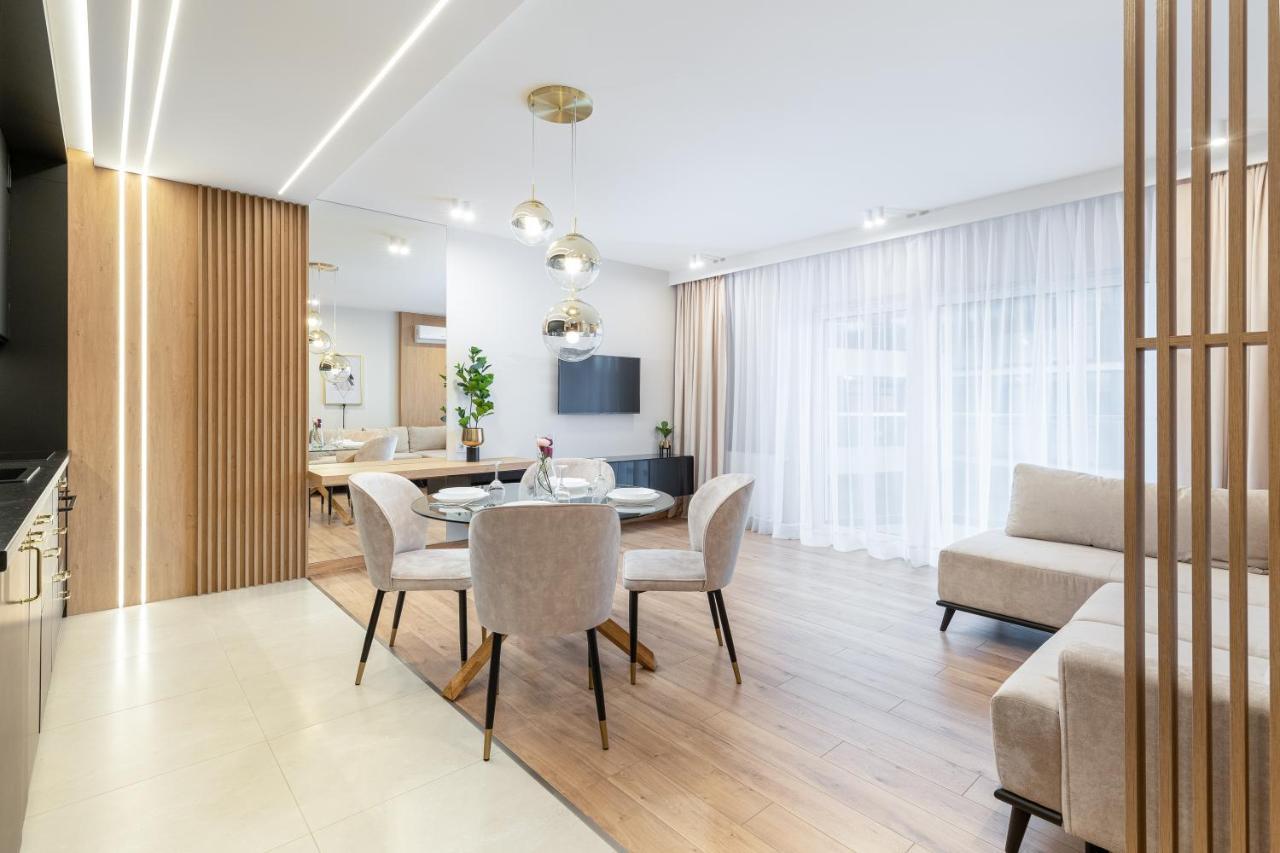 Ga Luxury Apartments G20 Krasków Εξωτερικό φωτογραφία